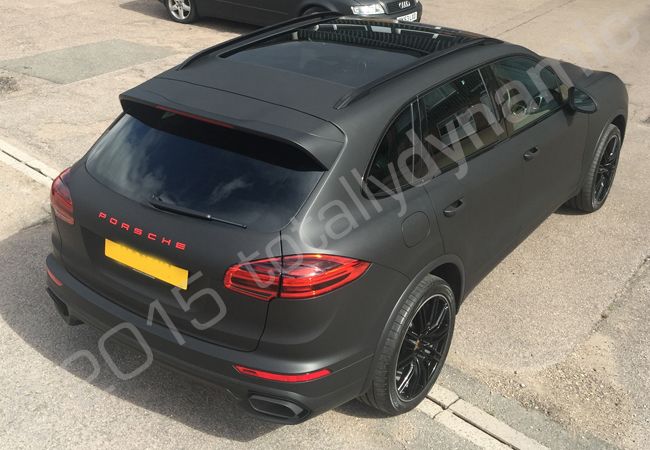 Matt_black_porsche_cayenne.jpg