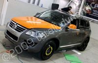 VW Touareg wrapped bright orange by Totally Dynamic South London