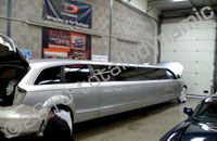 Audi Q7 Stretched Limousine wrapped white by Totally Dynamic Leeds Bradford