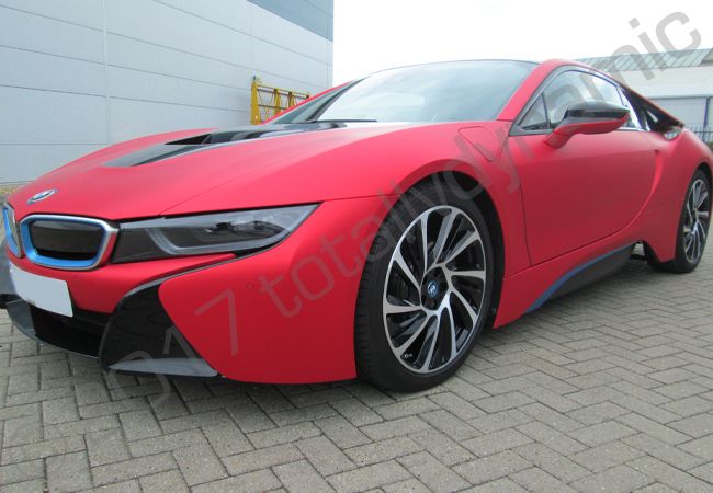 BMW i8 Fully vinyl wrapped in matt laminated red chrome