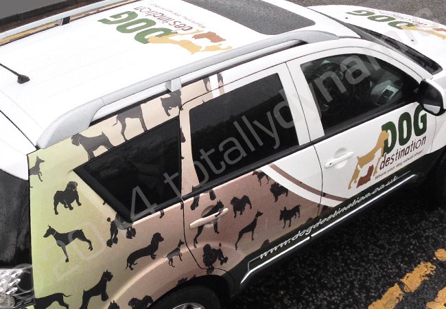 Mitsubishi Shogun vinyl wrapped in a printed wrap design for Dog Destination by Totally Dynamic Manchester