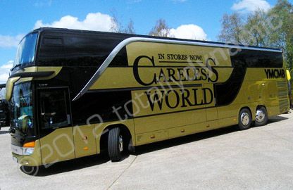 Tour Bus wrapped in metallic gold with print and cut graphics by Totally Dynamic South London