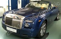 Rolls Royce Phantom wrapped pearl yellow by Totally Dynamic Lincoln