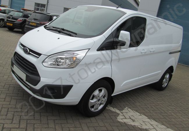 Ford Transit Custom vinyl wrapped for the Handy Squad