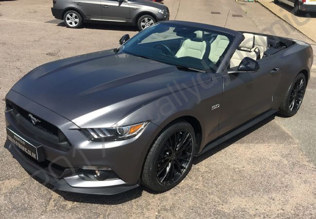 Ford Mustang vinyl wrapped in Matt Metallic Grey