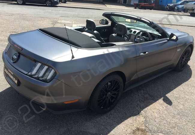 Ford Mustang vinyl wrapped in Matt Metallic Grey