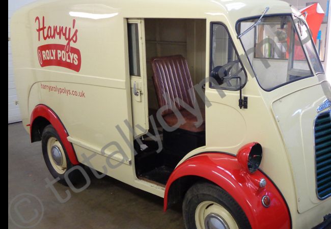 Vintage Morris J-Type re-branded for Harry's Roly Poly's