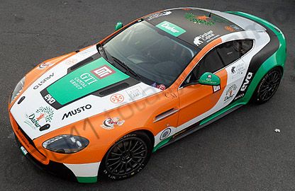 Aston Martin GT4 Vantage wrapped by Totally Dynamic North London