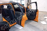 VW Touareg wrapped bright orange by Totally Dynamic South London