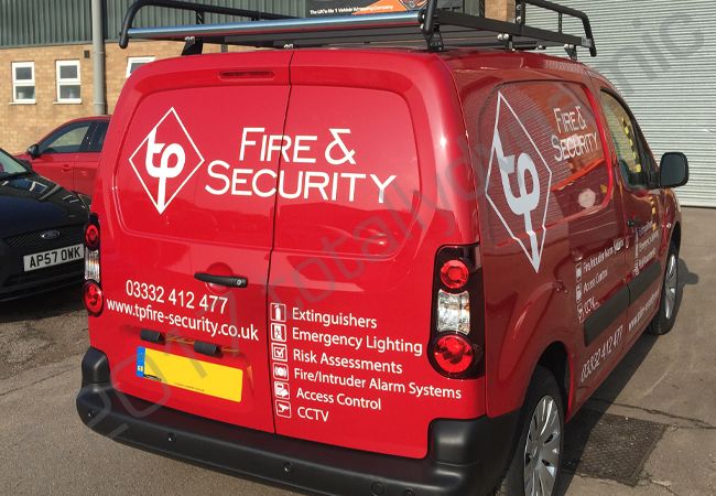 Citroen Berlingo with vinyl graphics for TP Fire